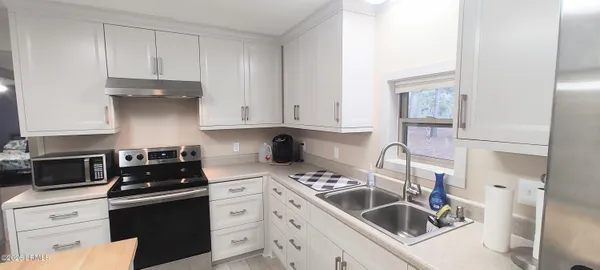 $2,150 | 11 Sea Breeze Way, Beaufort, SC 29907