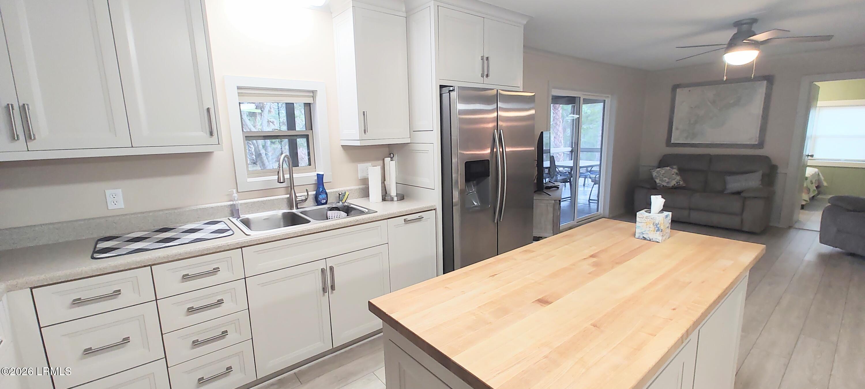 11 Sea Breeze Way Beaufort, SC 29907 - Photo 8 of 30 IMG_20260129_170014162