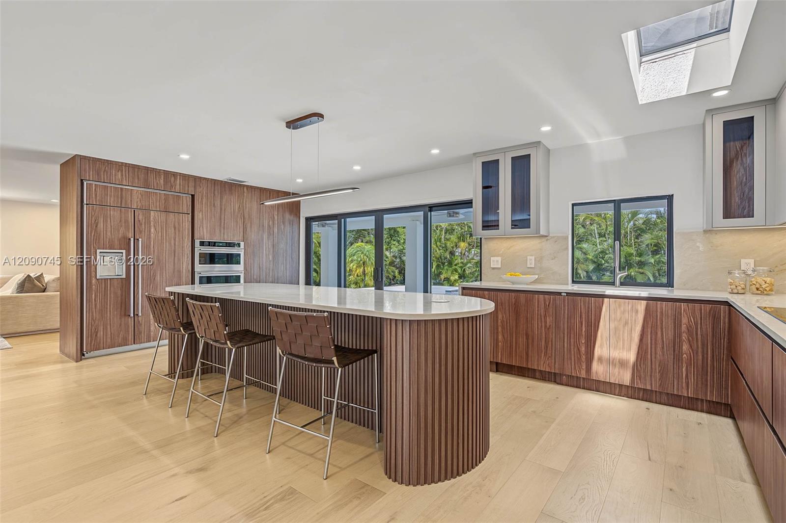 7475 Southwest 134th Street Pinecrest, FL 33156 - Photo 3 of 41 Gallery Image 3