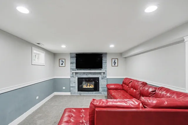 $339,900 | 8953 South Aberdeen Street, Chicago, IL 60620