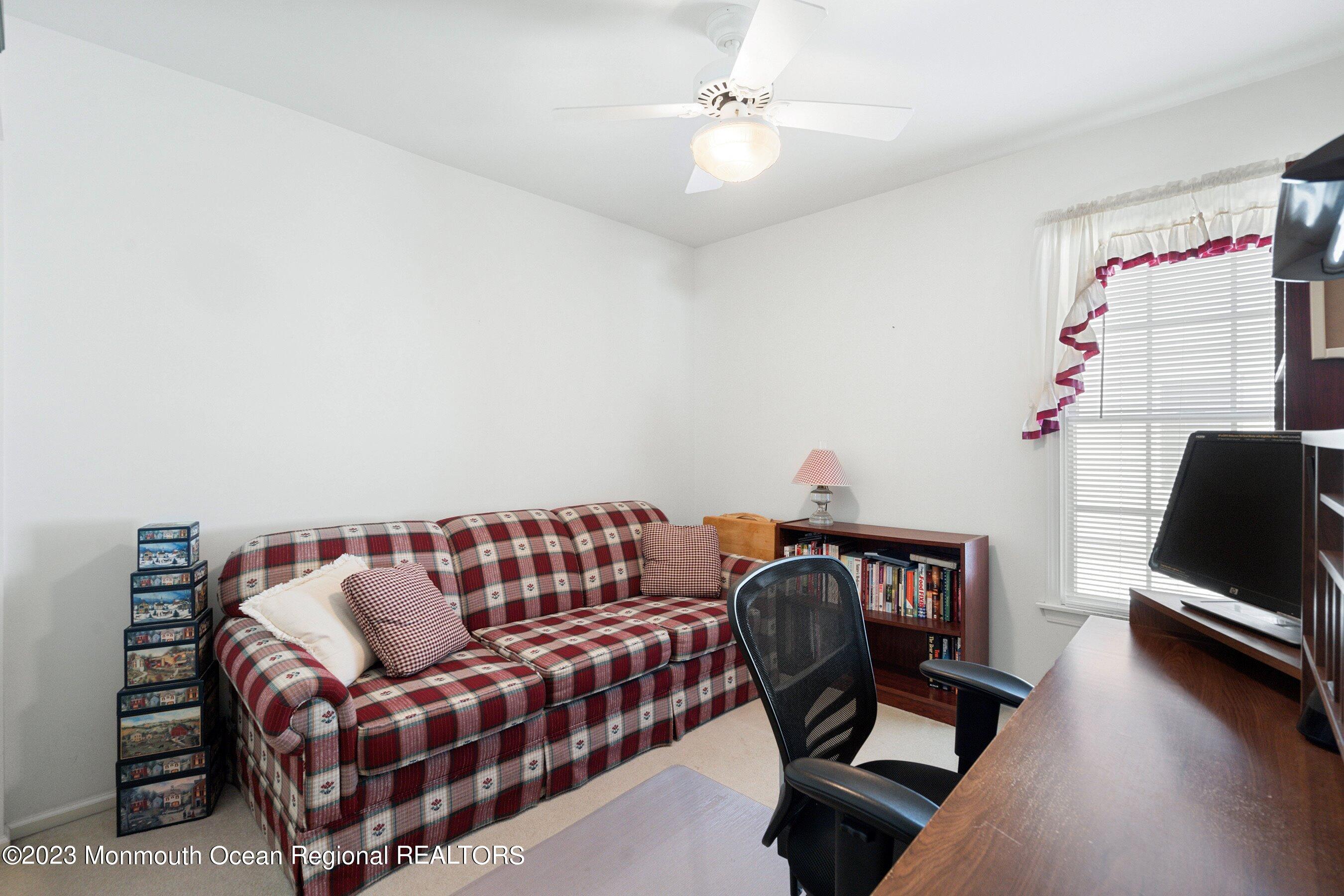312 Leeward Road Manahawkin, NJ 08050 - Photo 14 of 25 a living room with furniture