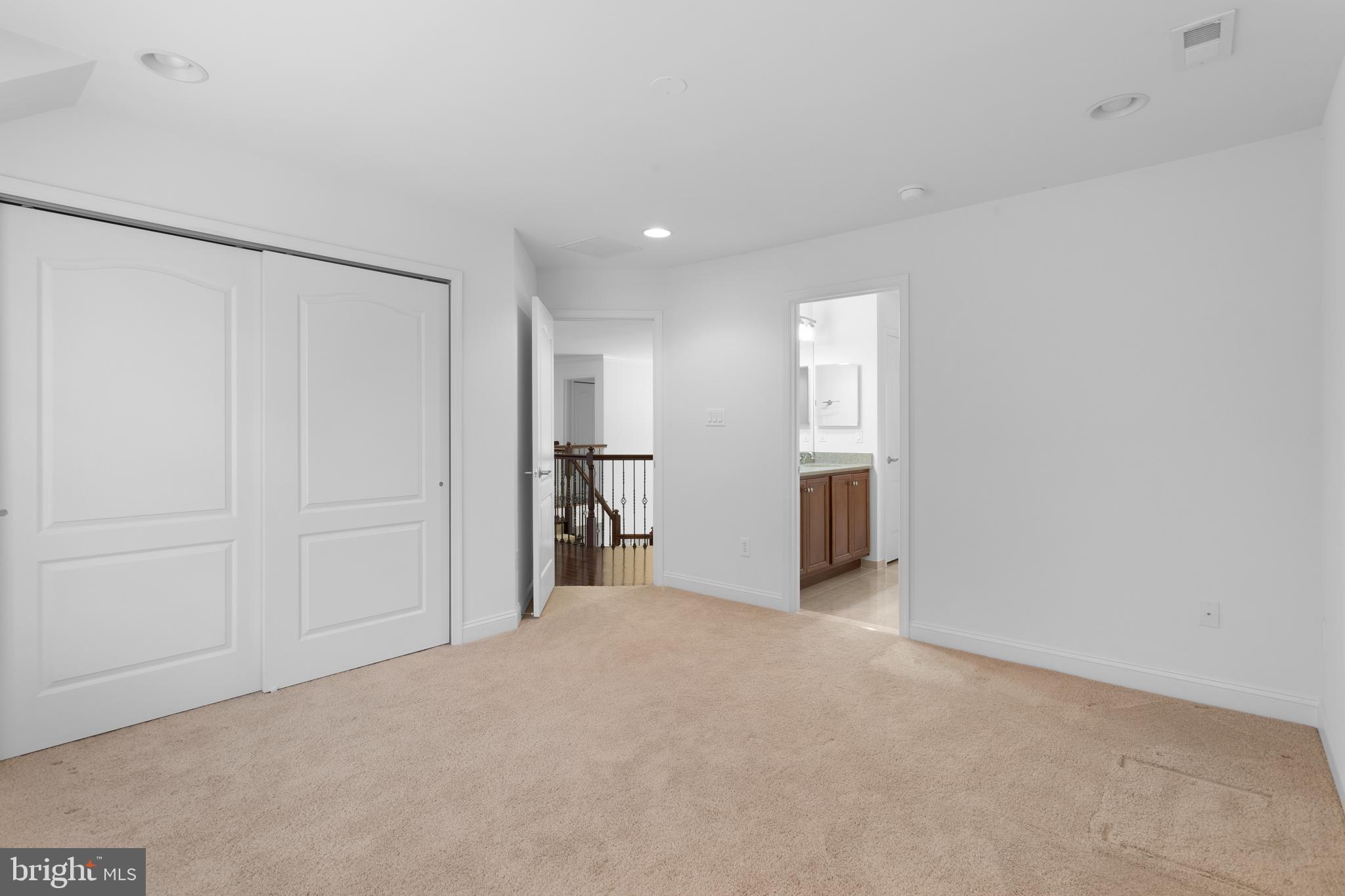 9 Foxcroft Way Mount Laurel, NJ 08054 - Photo 39 of 63