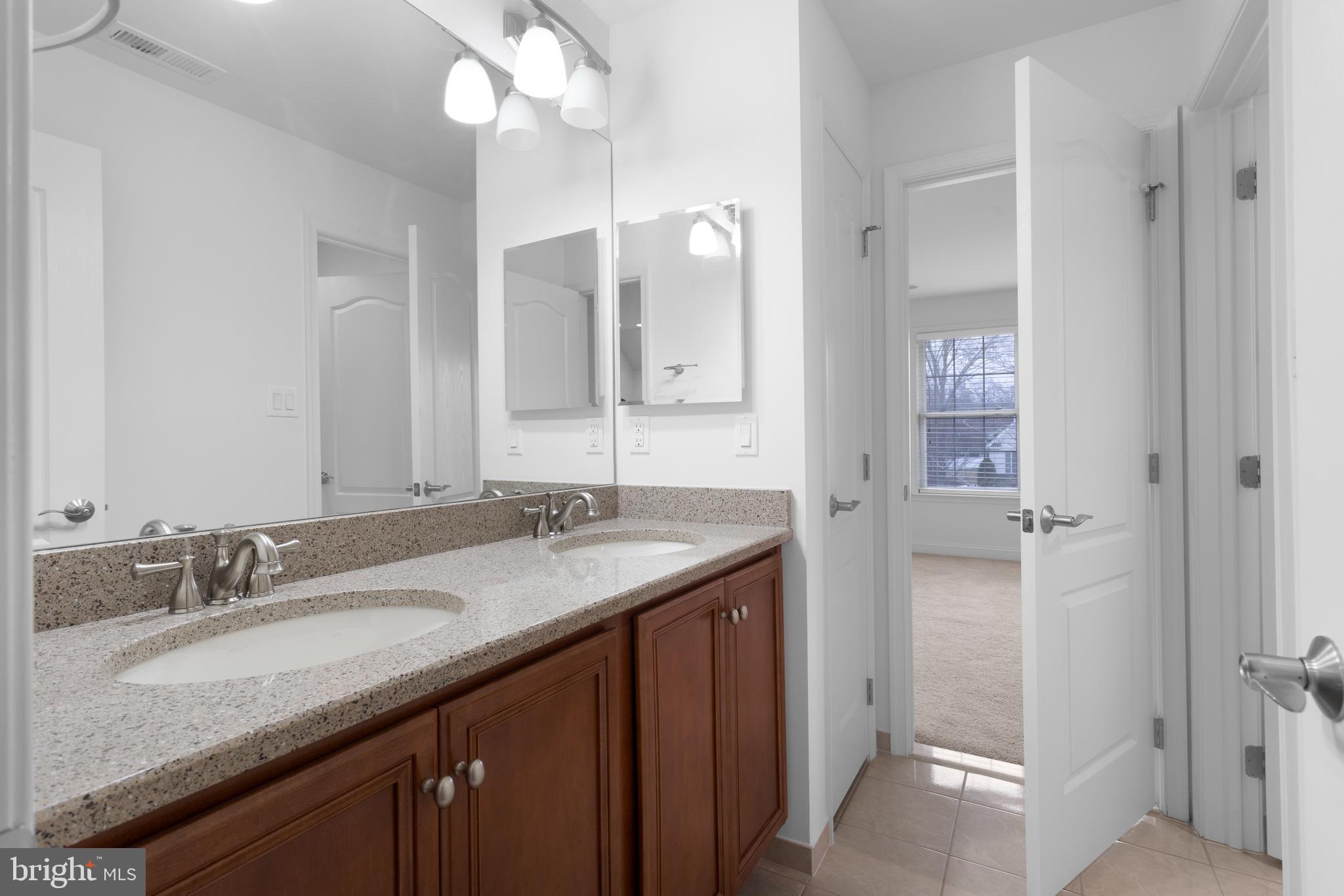 9 Foxcroft Way Mount Laurel, NJ 08054 - Photo 41 of 63