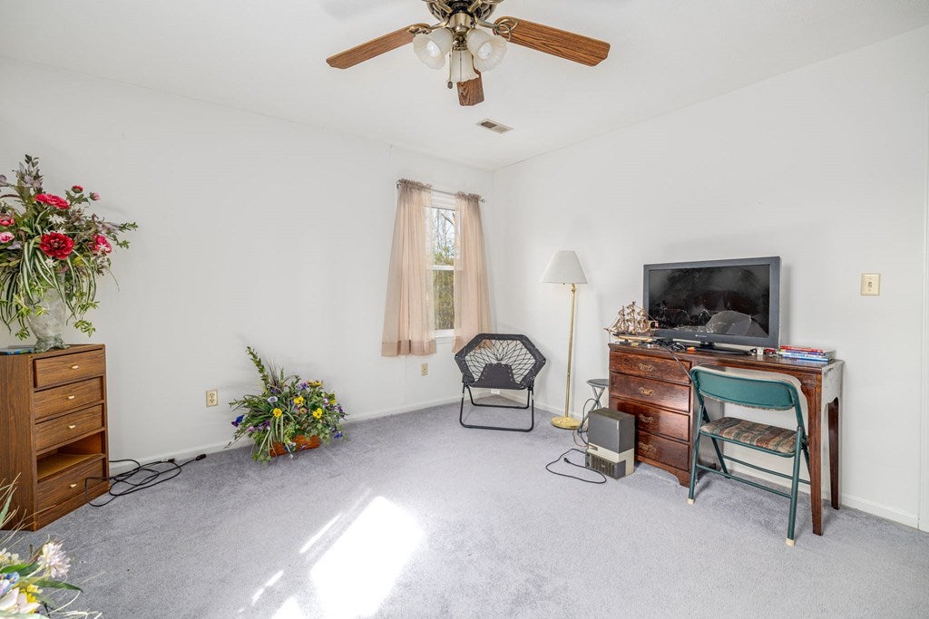 1187 Gigg Road Dundas, VA 23938 - Photo 17 of 37 Gallery Image 17