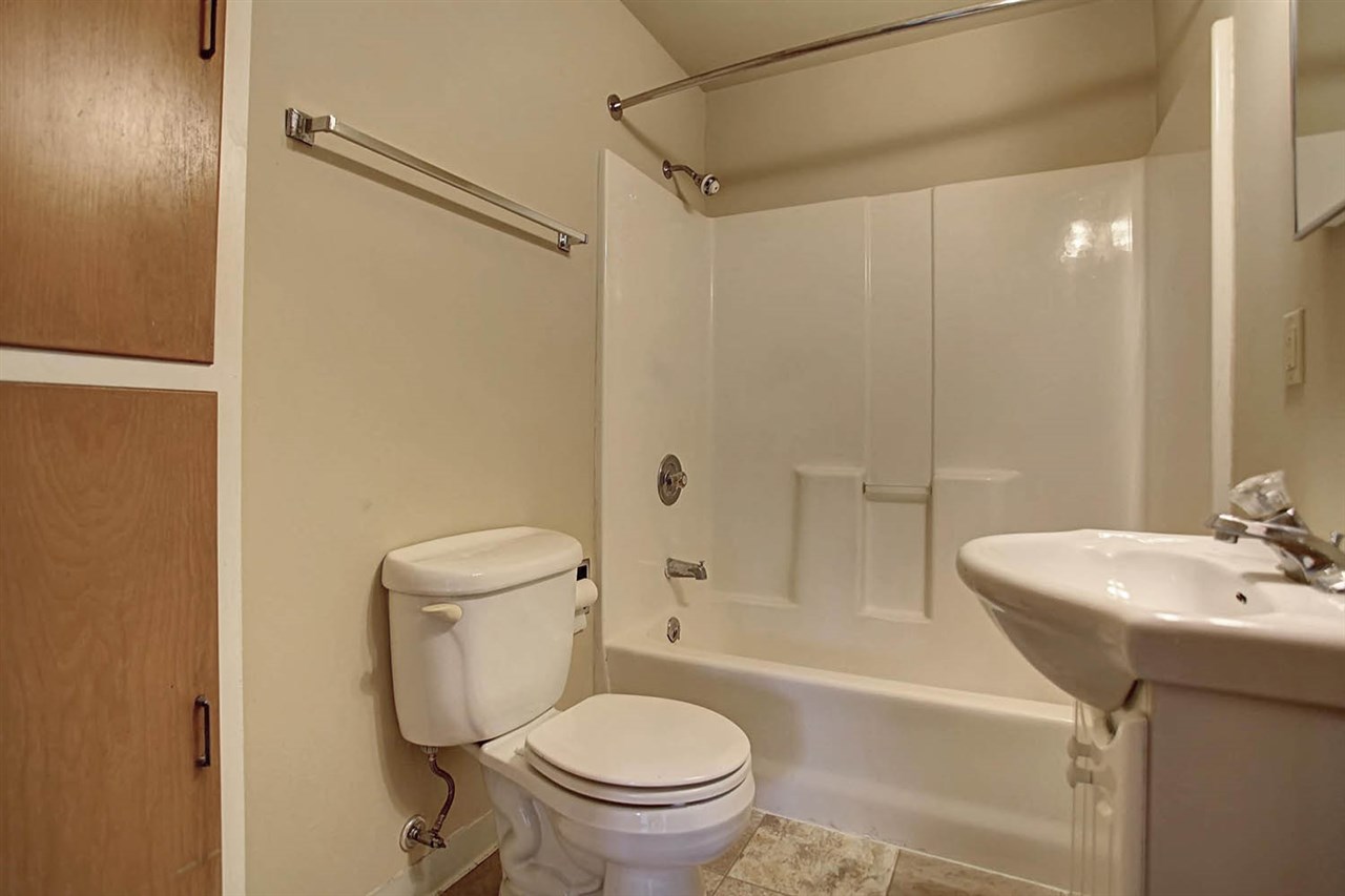 5454 Southbrook Road Fort Wayne, IN 46835 - Photo 15 of 22 Gallery Image 15