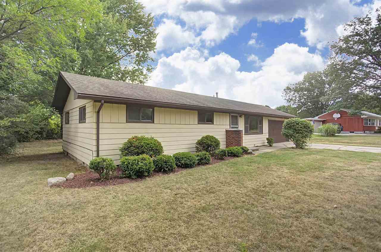5454 Southbrook Road Fort Wayne, IN 46835 - Photo 3 of 22 Gallery Image 3