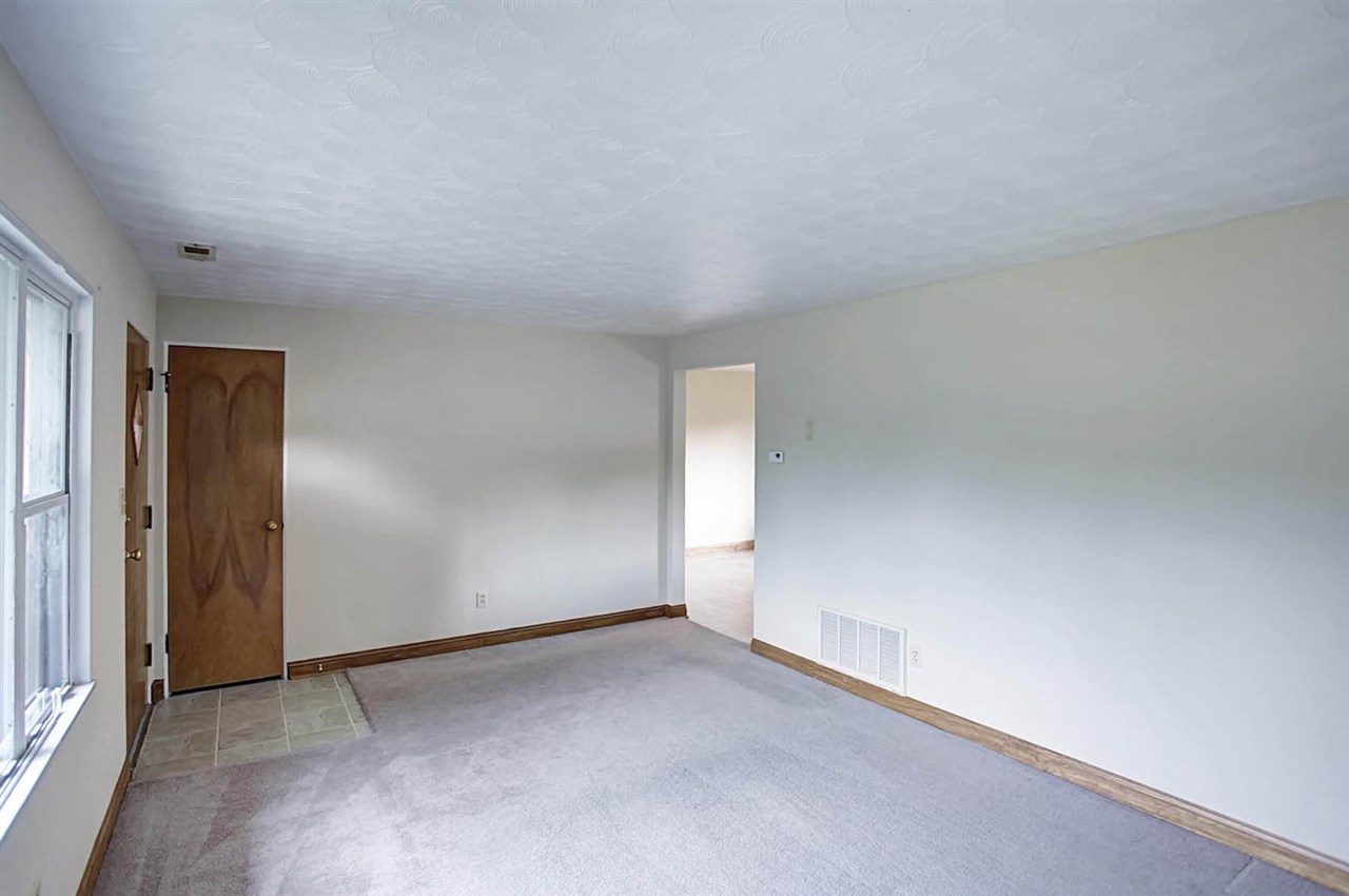 5454 Southbrook Road Fort Wayne, IN 46835 - Photo 6 of 22 Gallery Image 6