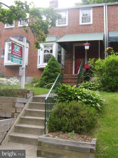 Beautiful Townhome in Towson Community