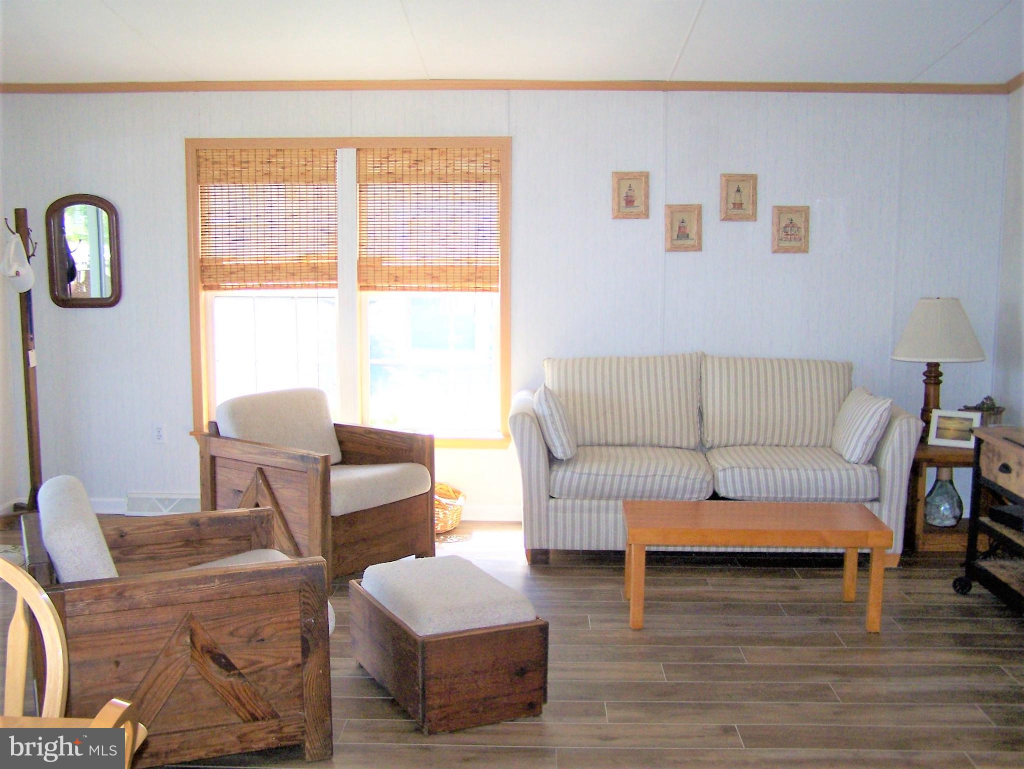13331 Nantucket Road Ocean City, MD 21842 - Photo 10 of 53 Living Area