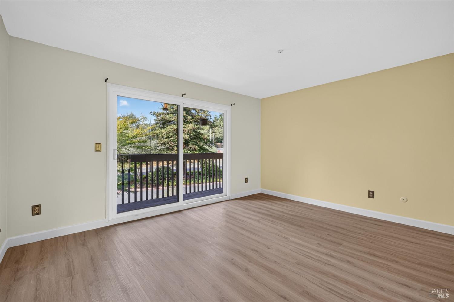 300 Los Alamos Road, Unit 201 Santa Rosa, CA 95409 - Photo 23 of 39 Gallery Image 23