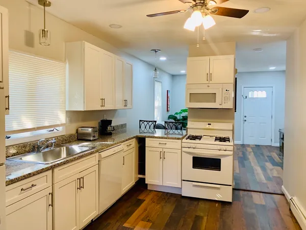 $2,300 | 400 Charles Street, Unit 1, Malden, MA 02148