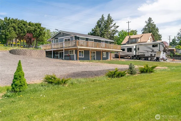$460,000 | 2440 Rock Island Road, East Wenatchee, WA 98802