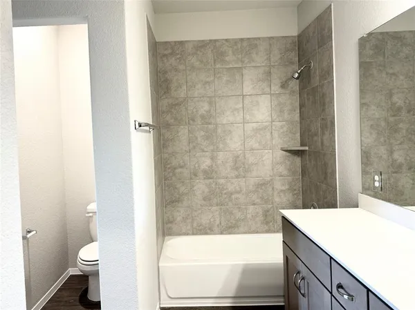 $1,900 | 2702 Paragon Fox Drive, Manor, TX 78653