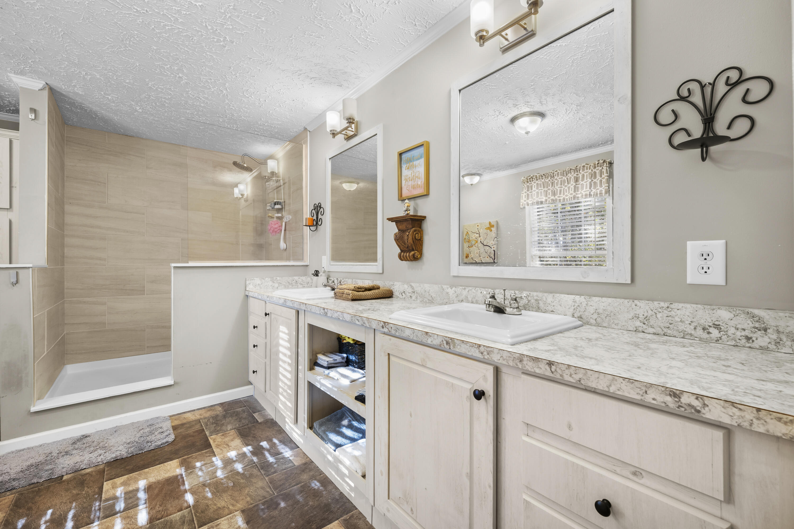 565 Tolle Farm Road Cottageville, SC 29435 - Photo 11 of 33 P1077503