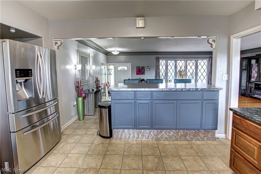 7880 York Road Cleveland, OH 44130 - Photo 6 of 34 Gallery Image 6