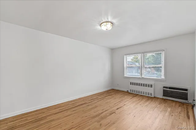 $1,575,000 | 210-08 41st Avenue | Bayside