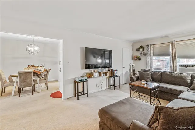 $1,575,000 | 210-08 41st Avenue | Bayside