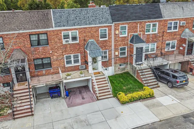 $1,575,000 | 210-08 41st Avenue | Bayside