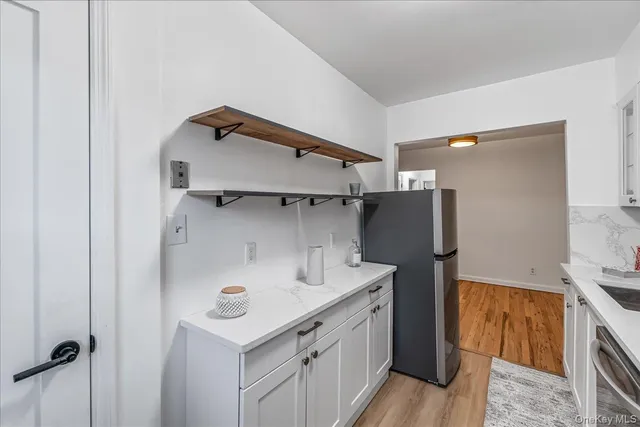 $1,575,000 | 210-08 41st Avenue | Bayside