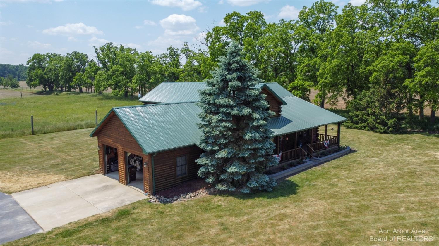 8657 Welch Road Tecumseh, MI 49286 - Photo 2 of 32 Photo 2