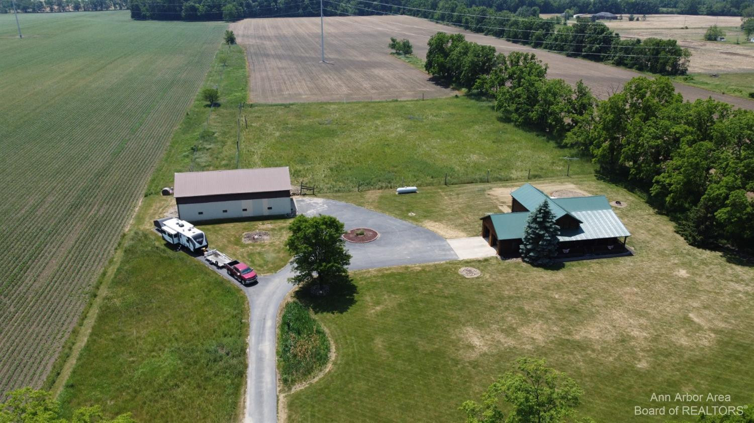 8657 Welch Road Tecumseh, MI 49286 - Photo 3 of 32 Photo 3