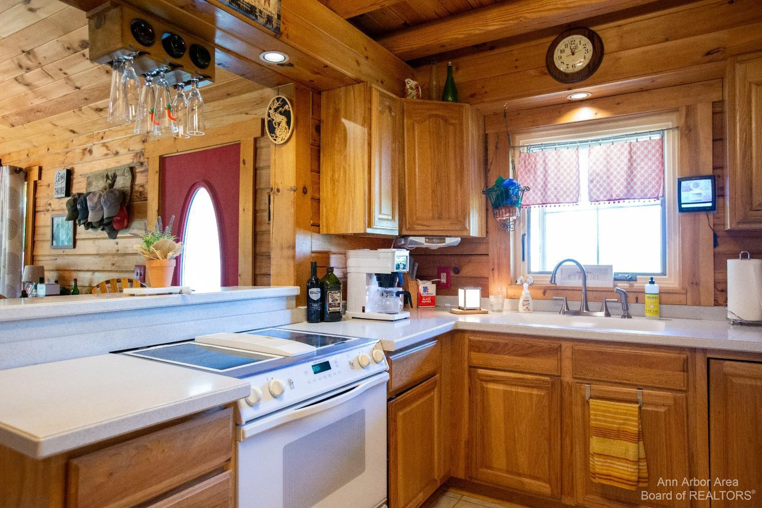 8657 Welch Road Tecumseh, MI 49286 - Photo 10 of 32 Photo 10
