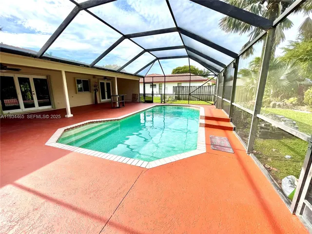 $4,200 | 10001 Northwest 11th Manor, Coral Springs, FL 33071