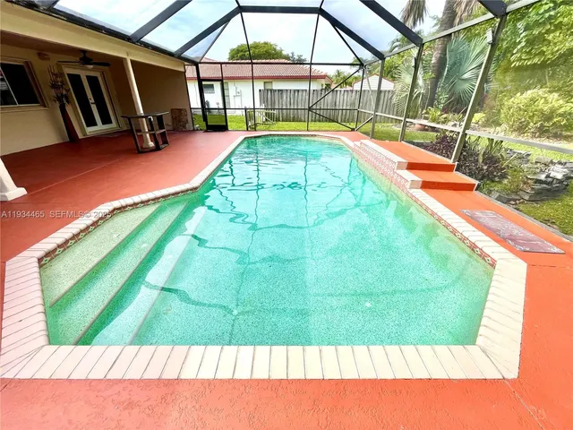 $4,200 | 10001 Northwest 11th Manor, Coral Springs, FL 33071