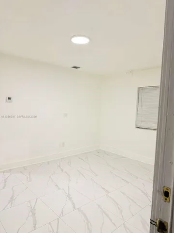 $2,600 | 2796 Southwest 34th Court, Unit 2796, Miami, FL 33133