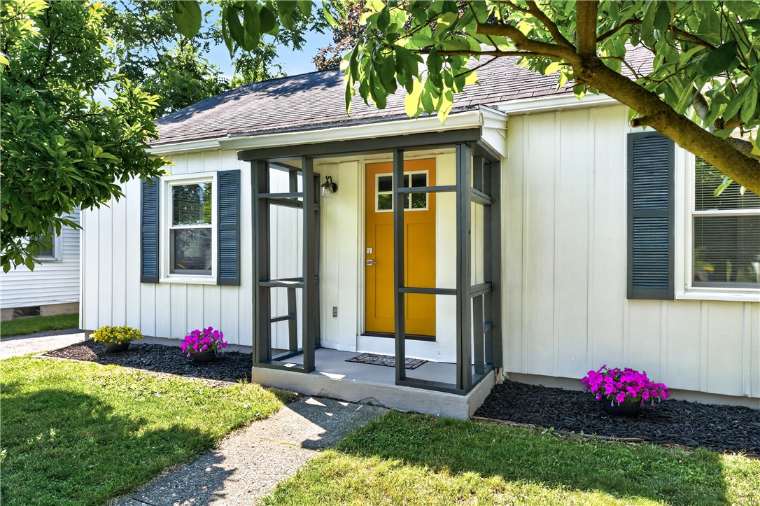 355 Falstaff Road Irondequoit, NY 14609 - Photo 1 of 27 Welcome to 355 Falstaff Rd!
