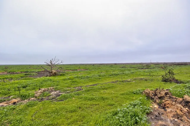 $8,640,500 | 0 Ave 32 & Road 192, Earlimart, CA 93219