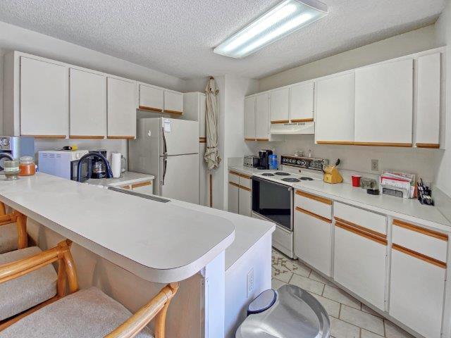 62 Springdale Circle Kitchen