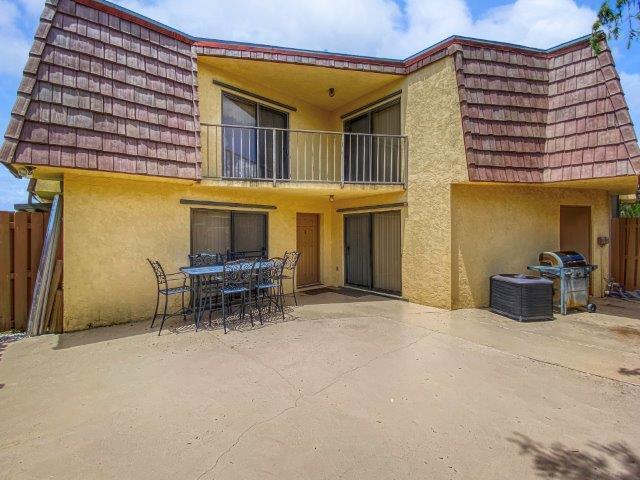 62 Springdale Circle Palm Springs, FL 33461 - Photo 2 of 11 62 Springdale Circle Front