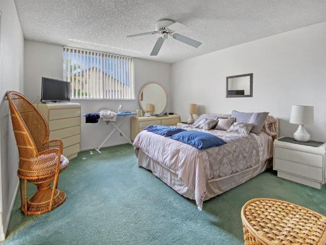 62 Springdale Circle Palm Springs, FL 33461 - Photo 8 of 11 62 Springdale Circle Master Bedroom