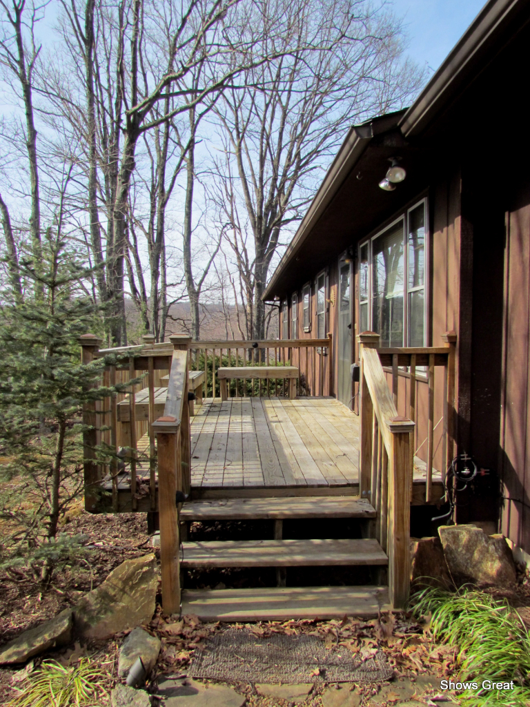 6485 Sandy Ford Road Blue Ridge, VA 24064 - Photo 3 of 44 IMG_3735