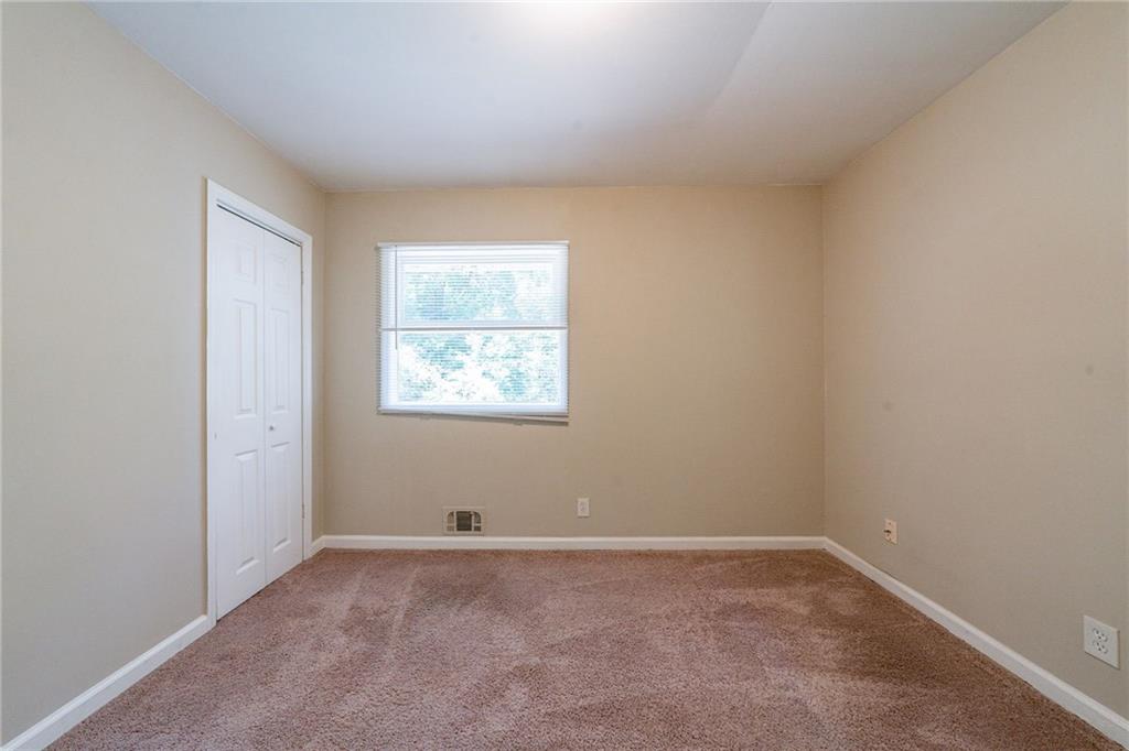 3904 West Hilda Circle Decatur, GA 30035 - Photo 14 of 32