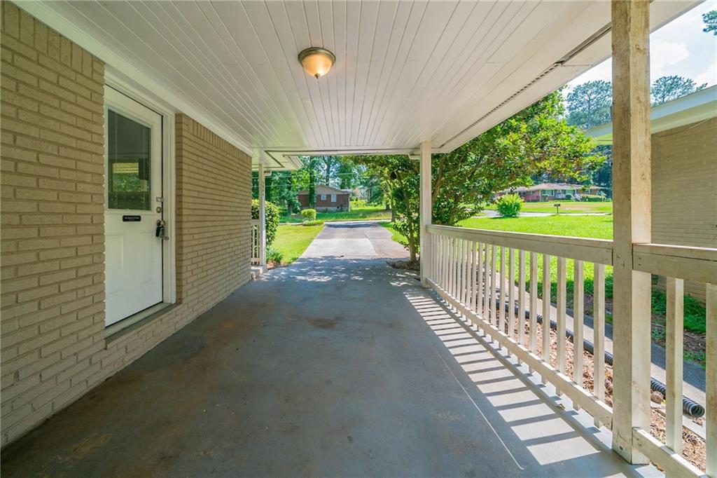 3904 West Hilda Circle Decatur, GA 30035 - Photo 21 of 32