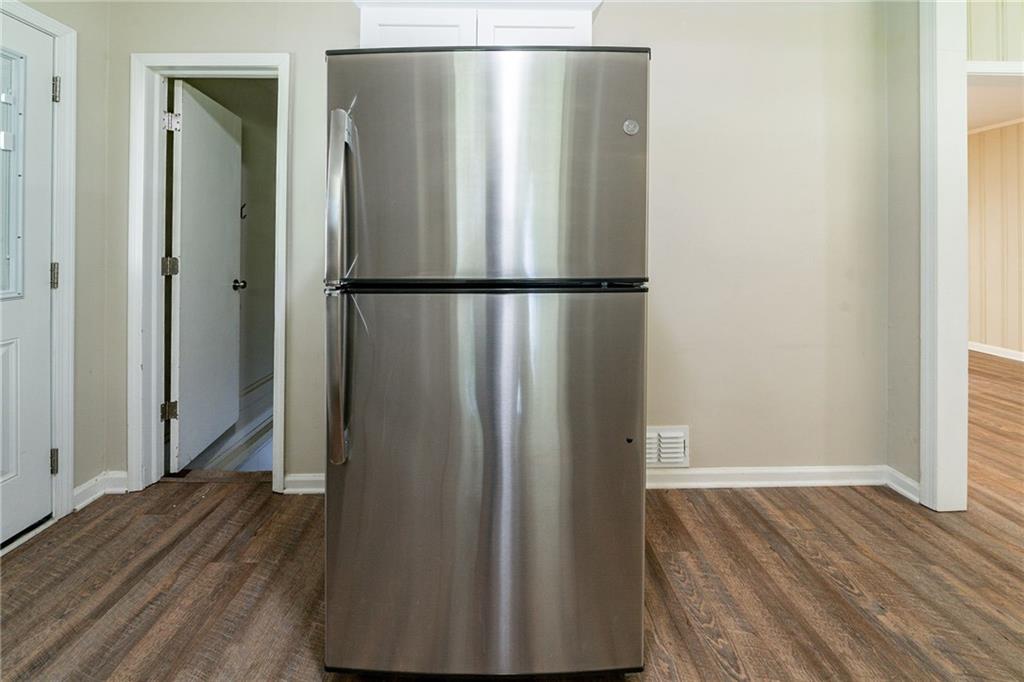 3904 West Hilda Circle Decatur, GA 30035 - Photo 4 of 32