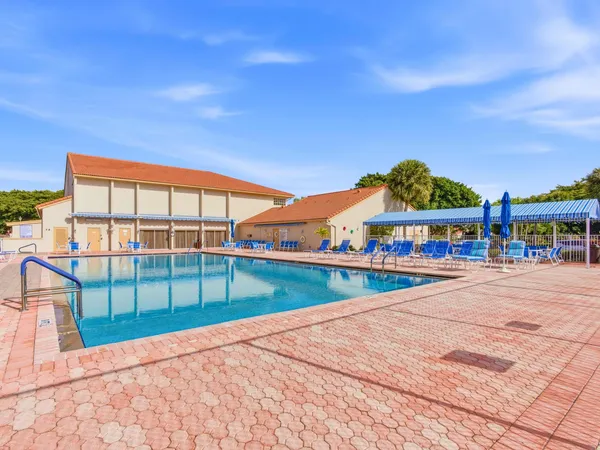 $269,000 | 14383 VÃa Royal, Unit 3, Delray Beach, FL 33446