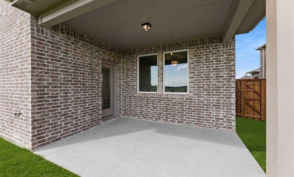 14100 Harden Street Pilot Point, TX 76258 - Photo 6 of 40 Covered Patio