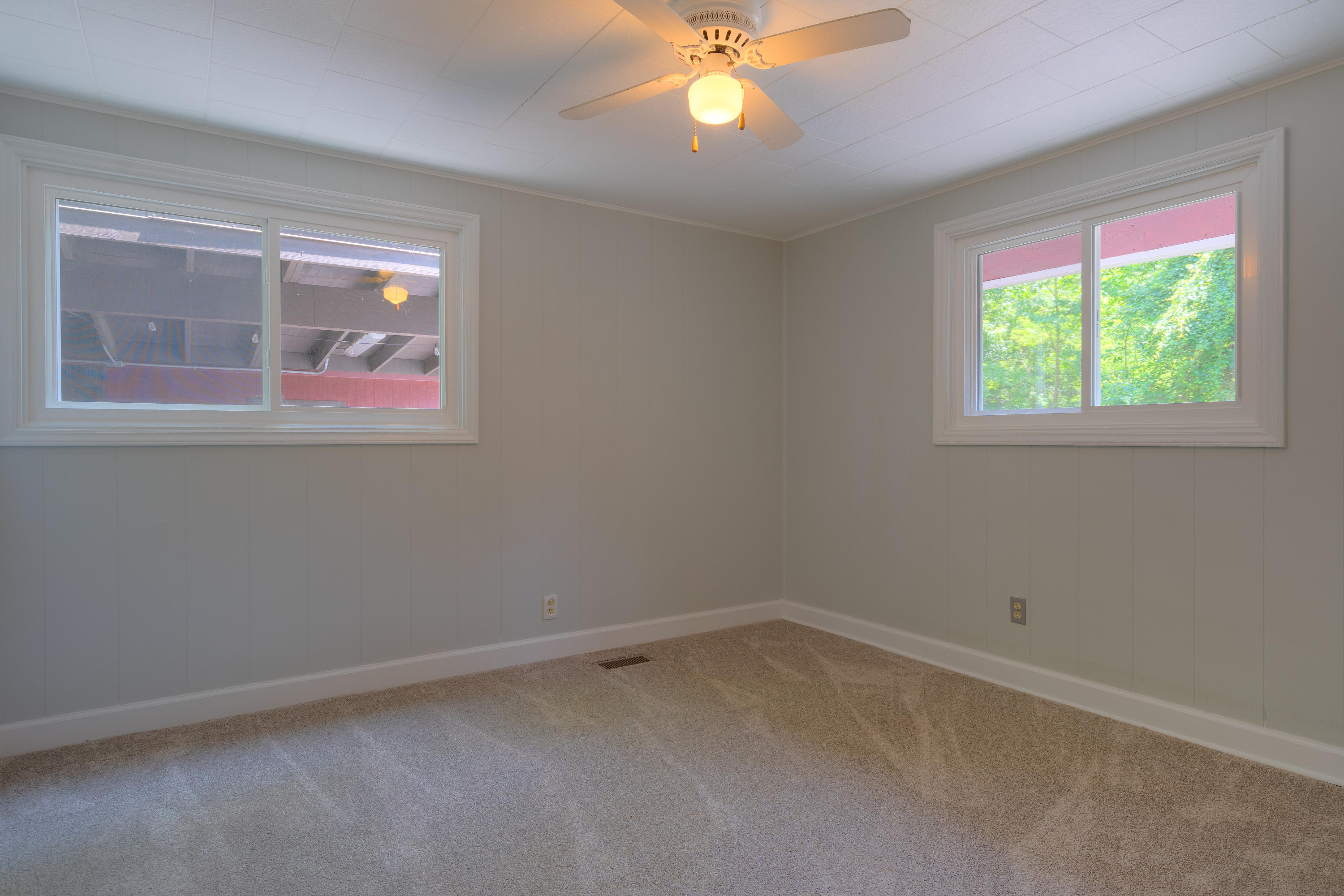 4366 Plantation Estates Road Radford, VA 24141 - Photo 26 of 41 4366_PlantationEstatesRd_HiRes-22