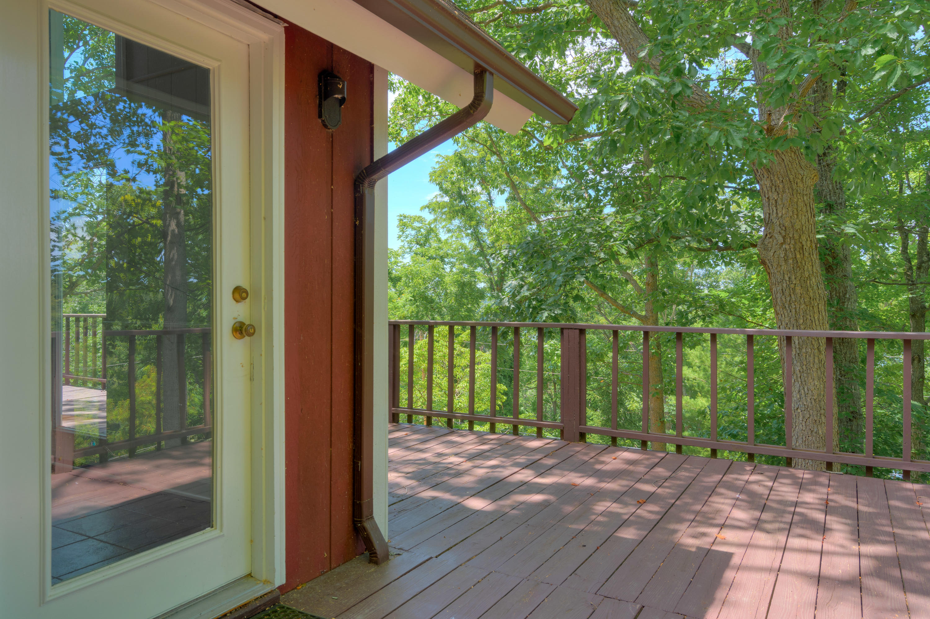 4366 Plantation Estates Road Radford, VA 24141 - Photo 6 of 41 4366_PlantationEstatesRd_HiRes-8
