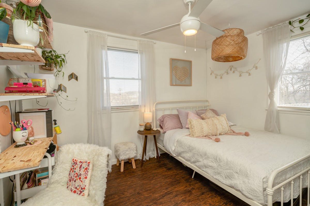 1447 Dolan Road Nashville, TN 37218 - Photo 16 of 20 a bedroom with a bed and a window