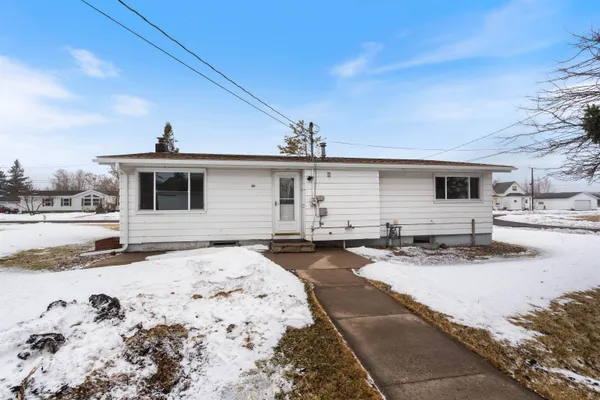 $249,000 | 5301 East 4th Street, Superior, WI 54880