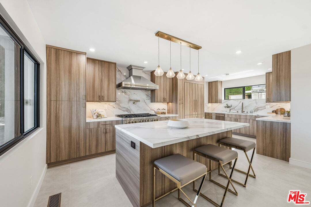 3465 Valley Meadow Road Sherman Oaks, CA 91403 - Photo 11 of 71