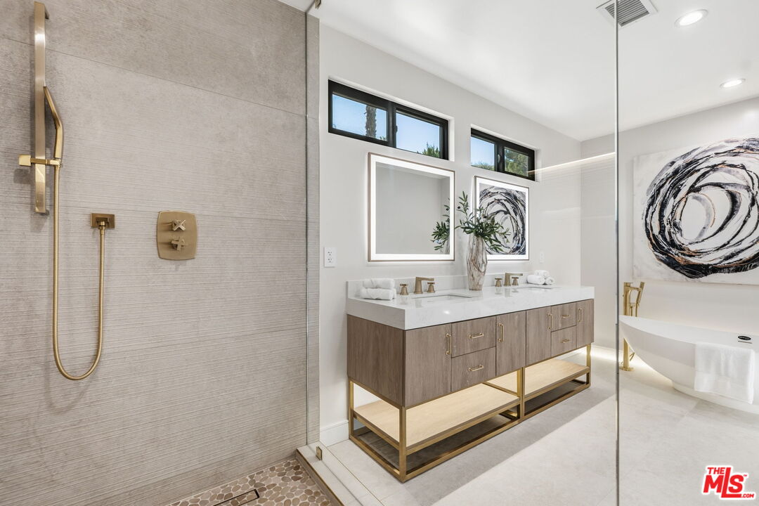 3465 Valley Meadow Road Sherman Oaks, CA 91403 - Photo 37 of 71