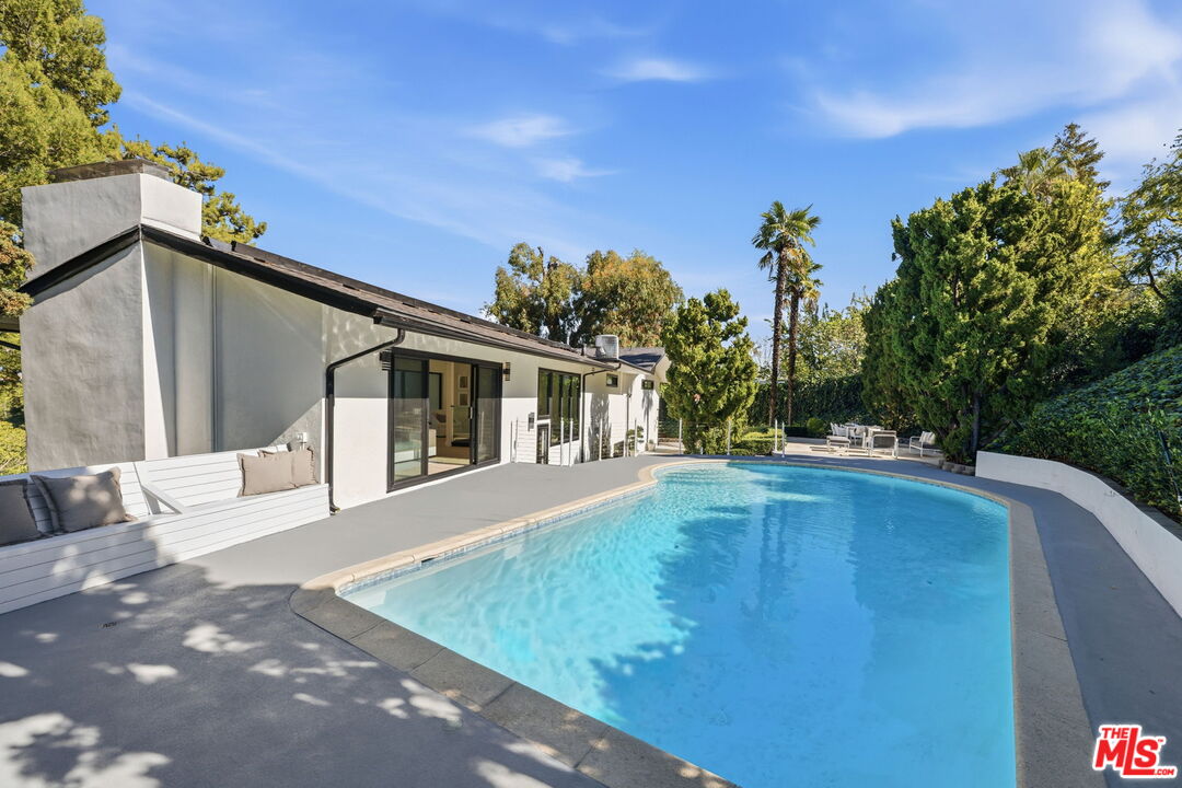 3465 Valley Meadow Road Sherman Oaks, CA 91403 - Photo 40 of 71