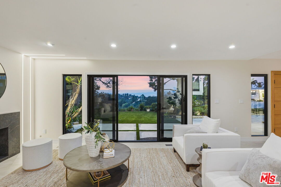 3465 Valley Meadow Road Sherman Oaks, CA 91403 - Photo 51 of 71