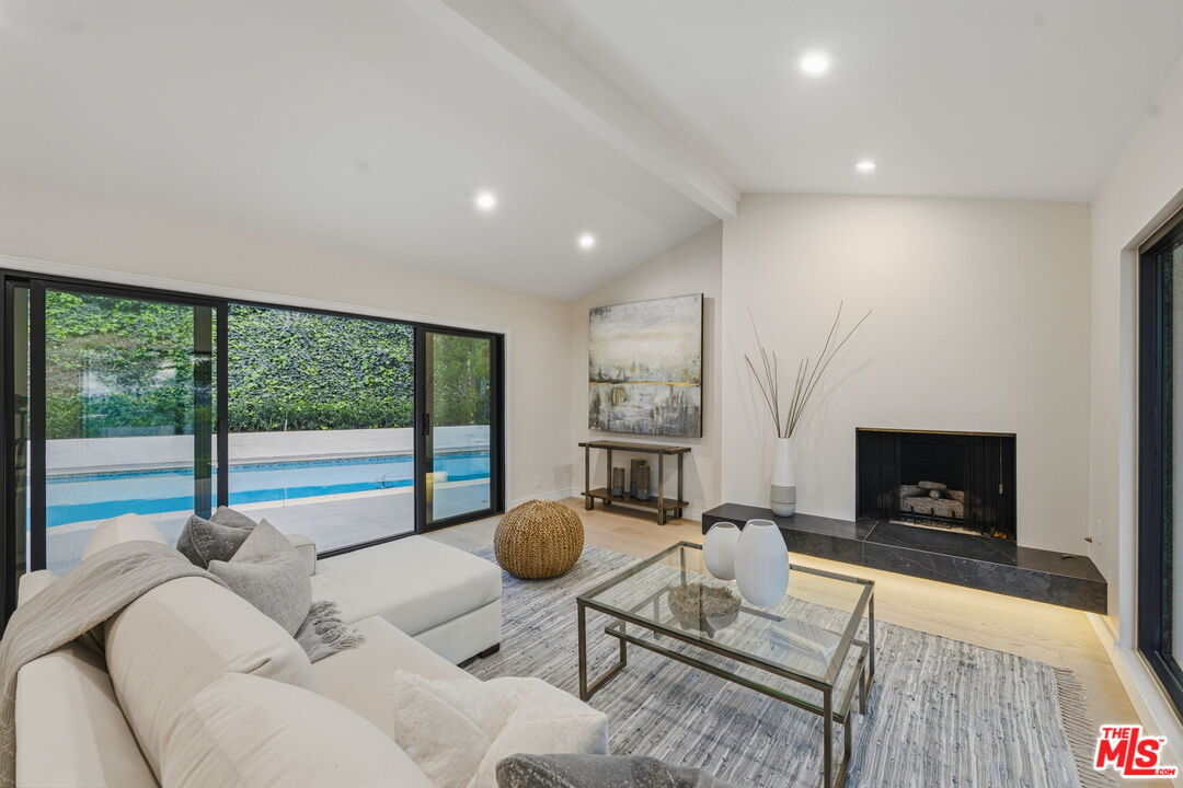 3465 Valley Meadow Road Sherman Oaks, CA 91403 - Photo 56 of 71