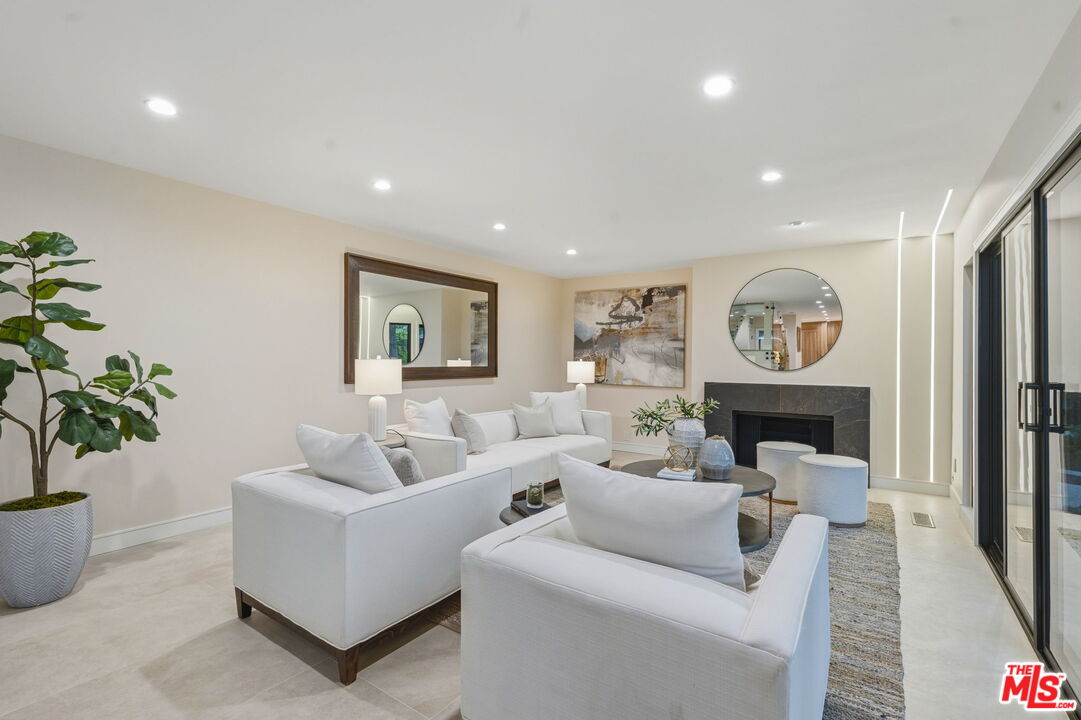 3465 Valley Meadow Road Sherman Oaks, CA 91403 - Photo 58 of 71